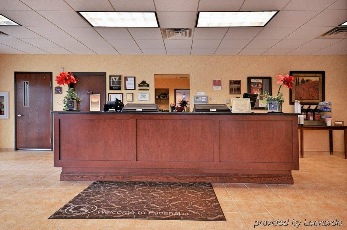Comfort Suites Escanaba Esterno foto